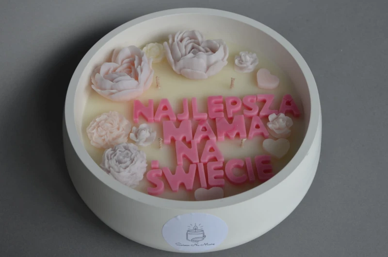 Świeca z napisem najlepsza mama na świecie