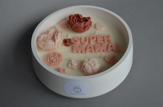 Świeca z napisem super mama